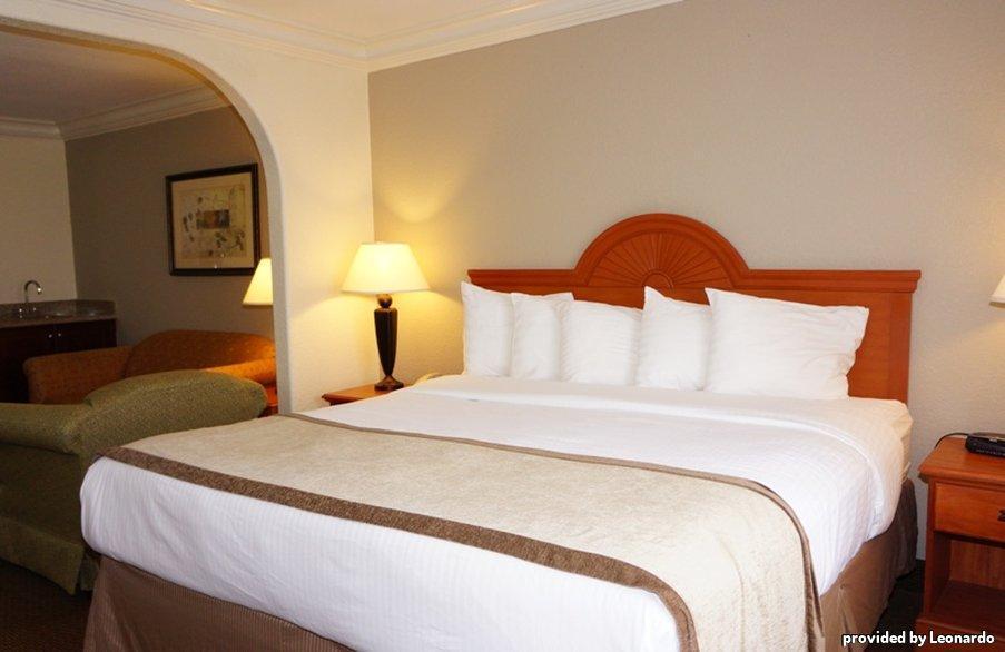 Best Western Isabelle Court Galliano Esterno foto